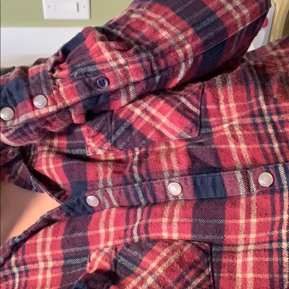 A plaid 🤠 - Picture 2 of 4